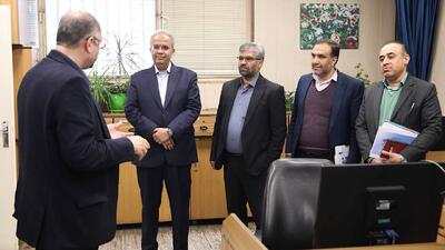  بازدید استاندار سیستان و بلوچستان از واحد ارتباط با مخاطبان (۱۶۲)