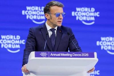  ماکرون: ما بیش از حد خجالتی هستیم و به خودمان باور نداریم