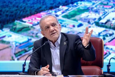  جر و بحث رئیس جمهور با فرمانده سپاه گلستان (فیلم)