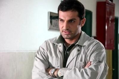  حضور هنرمندان در مراسم ختم مادر کوروش سلیمانی