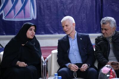  حضور معاون توسعه ورزش قهرمانی در اختتامیه لیگ ژیمناستیک هنری