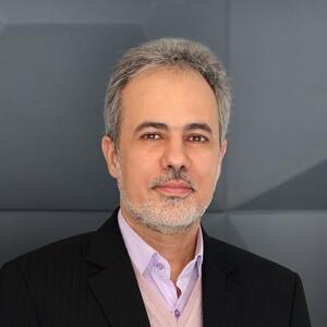  تجار منتظر ثبات؛ دلار به ۱۳۰ هزار تومان می‌‌رسد؟