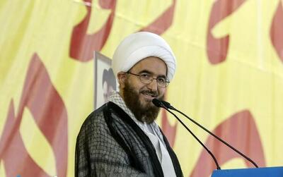  امام جمعه تهران: اهانت به قرآن کریم و سوزاندن مساجد مصیبت بزرگی بود