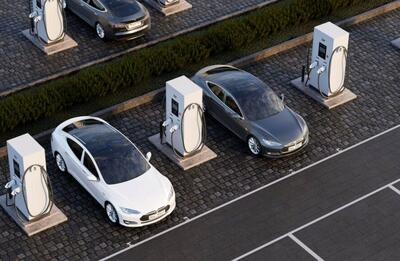  کاهش فروش خودروهای برقی در جهان