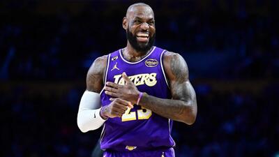  بسکتبال NBA | لبران جیمز متوقف نمی‌شود؛ پادشاه واقعی بسکتبال!