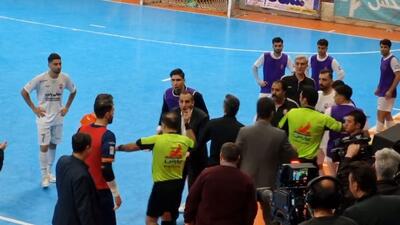  درگیری شدید بازیکنان گیتی پسند - مس سونگون