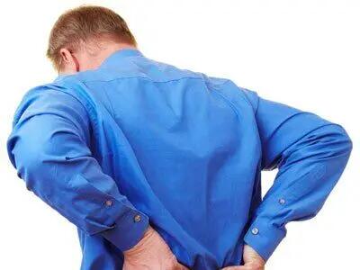  راهکارهایی برای کمردردِ کارمندان