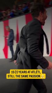  ویدئو: واکنش احساسی سیمئونه در هنگام ورود به تونل ورزشگاه