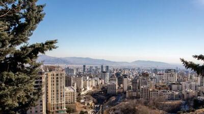  آسمان نیمه ابری در تهران / ماندگاری هوای گرم تا فردا