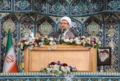  امام جمعه تبریز: پروژه دشمن با حضور مردم در ۲۲ بهمن شکست خورد