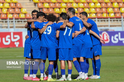  از عصبانیت کادرفنی استقلال خوزستان تا هدر رفتن پنالتی فجر