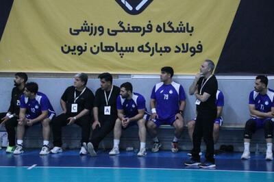  سرمربی تیم هندبال استقلال: مشخص بود که مقابل فرازبام پیروز می‌شویم