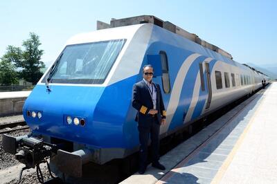  تصویب قطار سریع‌السیر مشهد - تهران در شورای اقتصاد