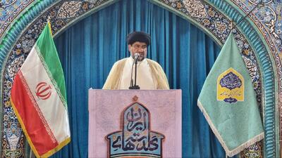 امام جمعه گناوه: حضور حماسی مردم وظیفه مسئولان را سنگین‌تر کرد