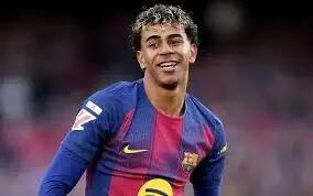  ویدئو: تکنیک‌های ناب و سوپرگل‌های استثنایی یامال در ۶۰ ثانیه - پارس فوتبال