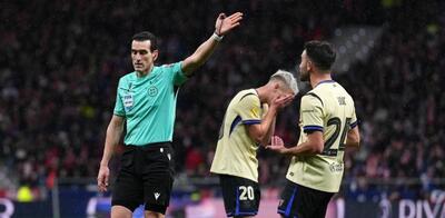  شکایات باشگاه بارسلونا از داور - پارس فوتبال