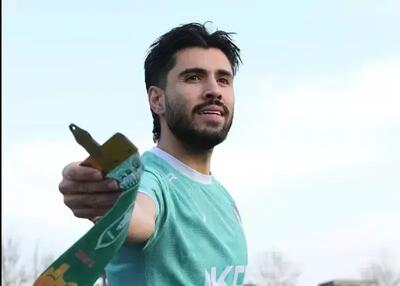  آچارفرانسه در دسترس سعید دقیقی - پارس فوتبال