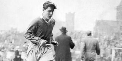  آشنایی با دانکن ادواردز، آخرین قربانی سانحه هوایی مونیخ؛ از قرارداد شبانه با منچستر یونایتد تا تمجید چارلتون - پارس فوتبال