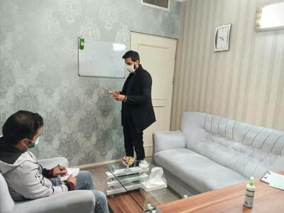  ایستادن کنار روانِ زخمی جامعه