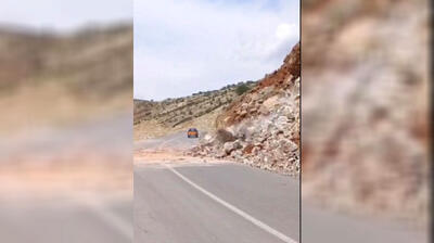  انسداد آزادراه قزوین-رشت به علت ریزش کوه