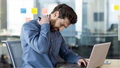  حرکت منظم؛ چگونه هنگام نشستن از ستون فقرات خود محافظت کنیم؟