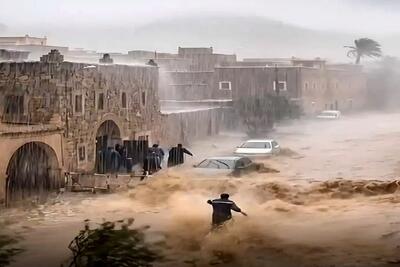  معماری طبیعت؛ دلم ریش شد برای مرد هر چی تو سیل میدوئه آب هلش میده عقب انگار نه انگار