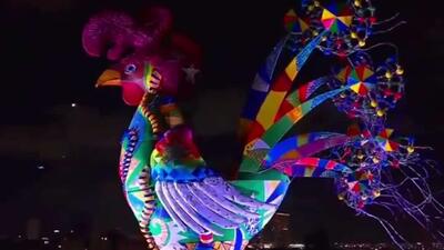  کارناوال در شهر رسیف برزیل با برافراشتن یک خروس غول‌پیکر، نماد محلی کارناوال، آغاز شد