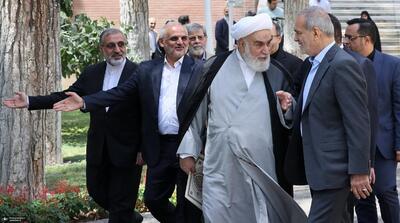  پزشکیان باید می‌گفت اگر فیلترینگ برداشته نشود، وارد پاستور نخواهم شد!