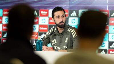  آربلوا: باخت ۴-۰ بارسلونا؟ نمی‌دانم، از فلیک بپرسید؛ اگر راضی نیستی، نیمکت هست!