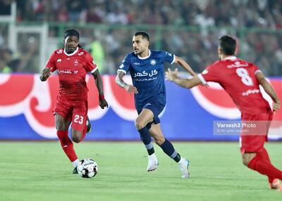  گل‌گهر - پرسپولیس بدون تماشاگر شد