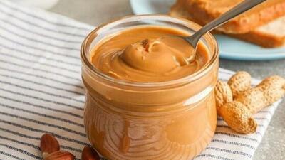  2 نکته مهم قبل از خوردن کره بادام‌زمینی