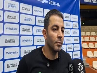  علیزاده: باید یقه بازیکنانم را بگیرم