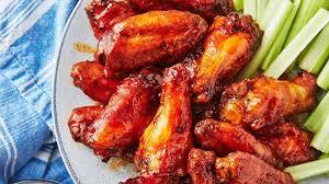  طرز تهیه خوراک بال مرغ در فر