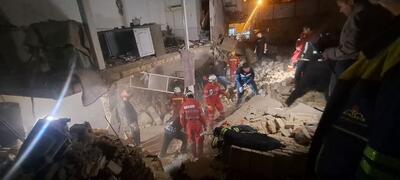  فوت یک نفر در حادثه انفجار ساختمان در خیابان نظامی گنجوی منطقه کارگر قم 