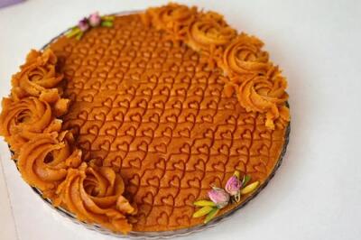  طرز تهیه حلوای شیر زعفرانی مجلسی / مثل مخمل تو دهن آب میشه و اصلا گلو رو نمیزنه