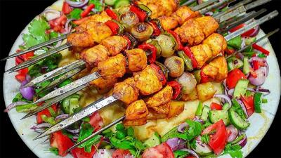  طرز تهیه کباب تکه از سینه مرغ؛ این کباب فرق داره!