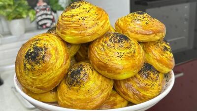  شام امشب را با نیم کیلو آرد و ۲ عدد تخم مرغ درست کنید