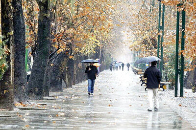  بی‌آبی زیر باران