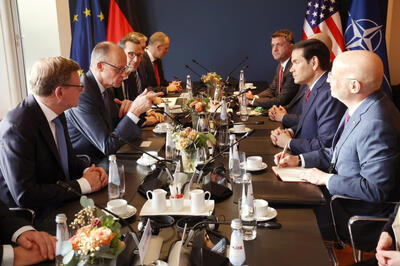  «طلاق اروپا و آمریکا»، «اسب تروای مذاکرات!» و «تحرکات نظامی اطراف ایران»