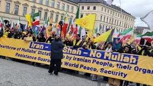  هوش مصنوعی توییتر تکذیب کرد؛ تعداد تجمع کنندگان در مونیخ کمتر از ۲۰ هزار نفر است