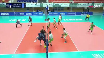  خلاصه والیبال چادرملو 0 - صنعتگران امید 3 + ویدئو