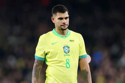  ستاره تیم ملی برزیل ۲ تا ۲.۵ ماه دور از میادین
