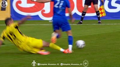  اعتراض استقلال خوزستان به داوری دیدار با فجرسپاسی با انتشار این ویدیوها