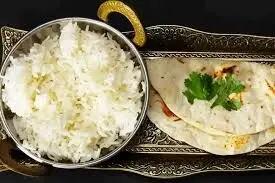  عوارض حذف نان و برنج برای لاغری