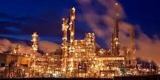  بعد از ۲۰ سال ۲۵ درصد محصولات پالایشگاهی همچنان مازوت است/از متنوع‌سازی سبد محصولات جا مانده‌ایم