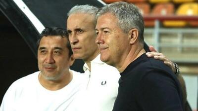  تماس تراکتوری‌ها با یحیی گل‌محمدی برای جانشینی اسکوچیچ