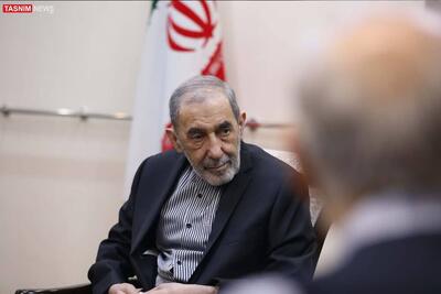  دانشگاه؛ الگوی تلفیق خداباوری، علم، اخلاق و هویت اسلامی-ایرانی