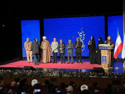  اهدای نشان «معروف» به داریوش ارجمند 