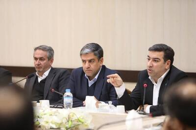  بانک‌های دولتی سهم استان‌های کمتر برخوردار از منابع مالی کشور را افزایش دهند