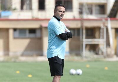  کنایه حسین کعبی به قربانی؛ او به کتاب خواندن رو آورده اما زیادی کتاب خواندن هم اثر منفی می گذارد!